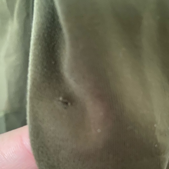 Green Ivivva Leggings - Picture 5 of 6